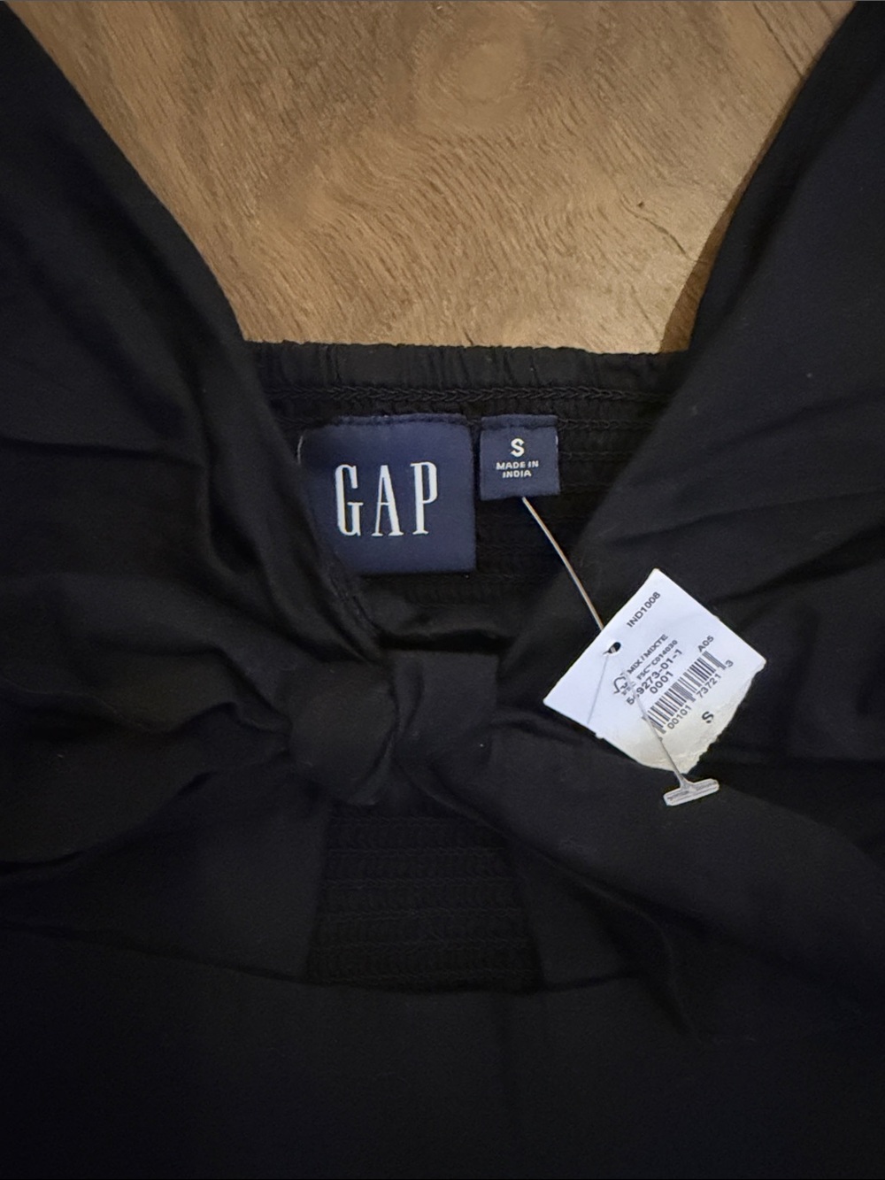 GAP Black Spaghetti-Strap Tiered Maxi Dress with Front Tie - Picture 2 of 3
